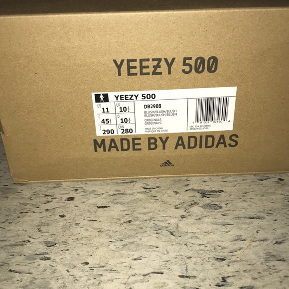 YEEZY 500 BRAND NEW! DS - Picture 2 of 7